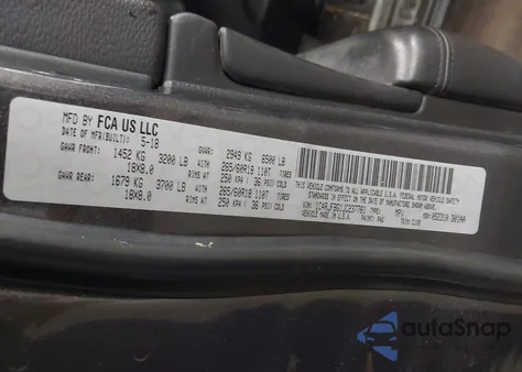 2018 Jeep Grand Cherokee Limited 4X4 из США, поврежденный, VIN 1C4RJFBG1JC237761